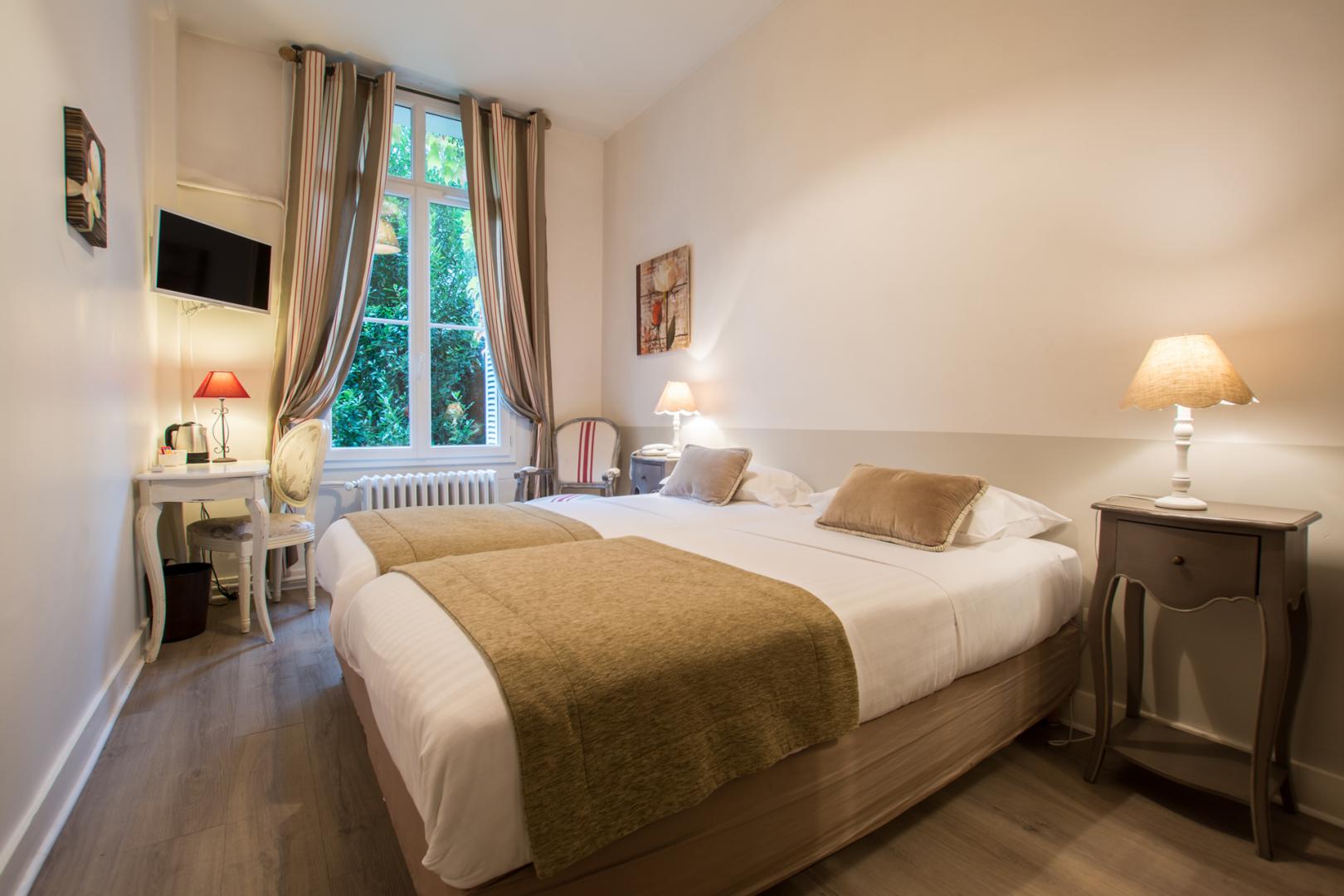 Accommodation Chambray-lès-Tours